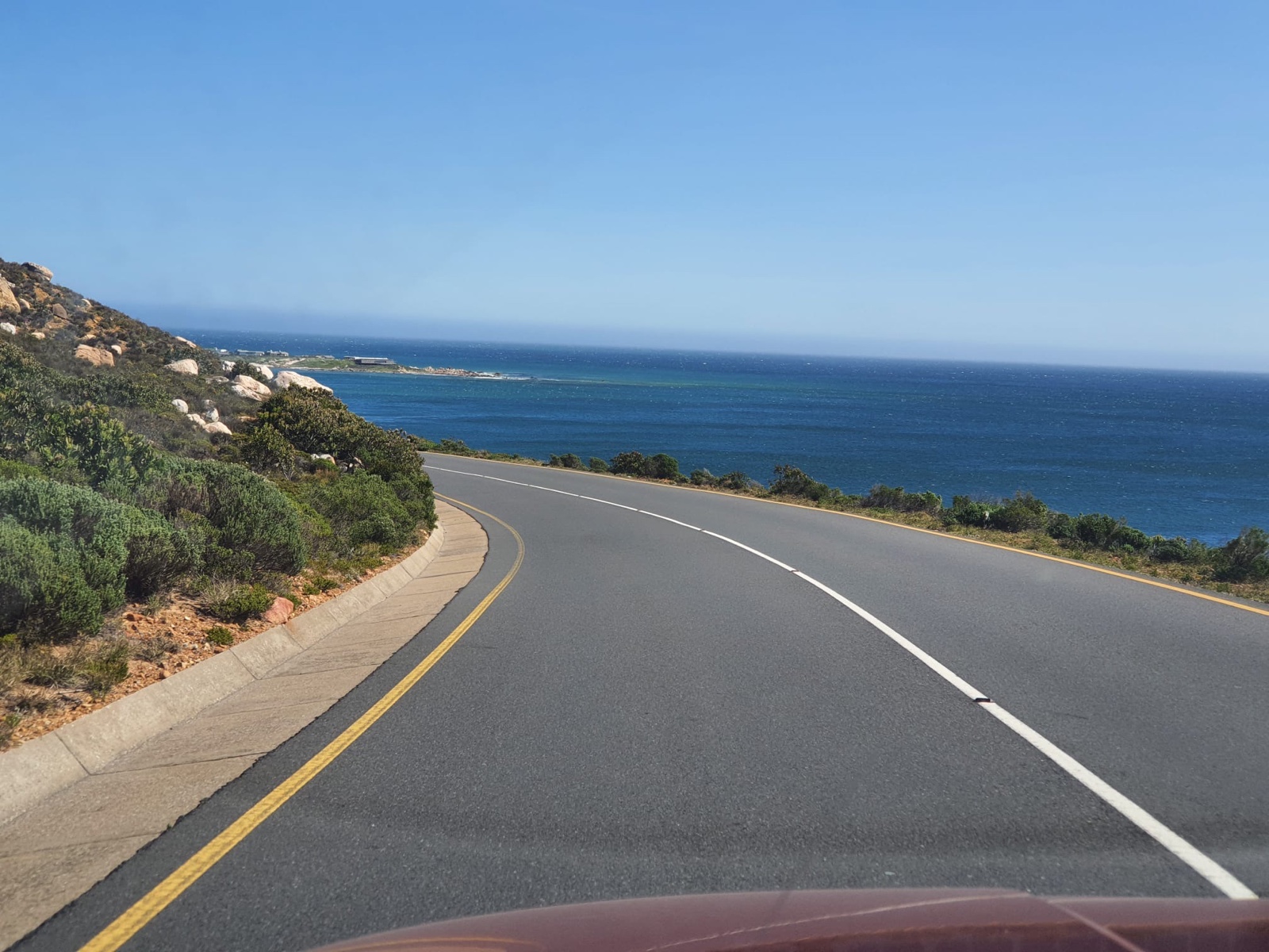 Der Kampf ums Essen auf dem Weg nach Hermanus